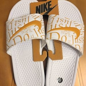 Nike Benassi JDI Metallic print slide size 10